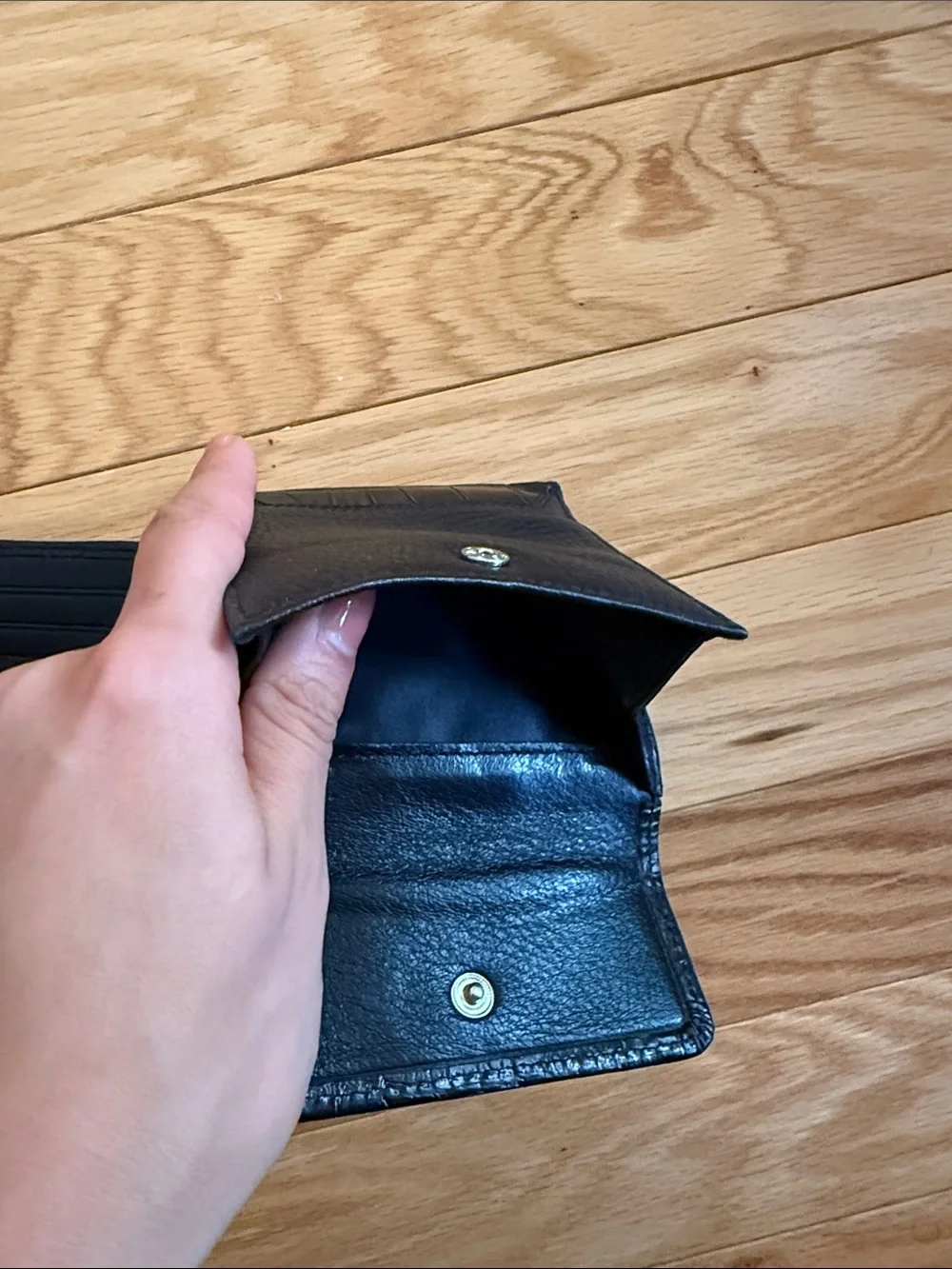 Brighton Black Croc-Embossed Leather Bi-Fold Wallet with Silver Accent